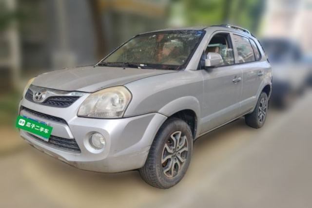 Used Hyundai Tucson 2013 2.0L Manual Two-Wheel Drive Fashion Edition