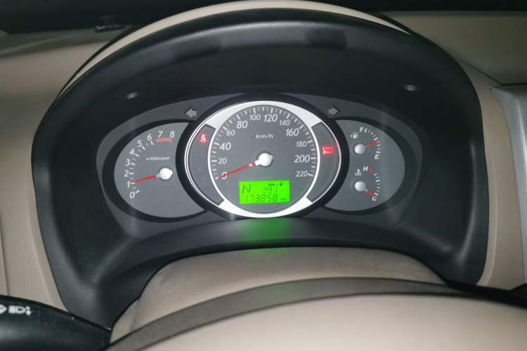 Used Hyundai Tucson 2013 2.0L Automatic Two-Wheel Drive Comfort Version Instrument Cluster