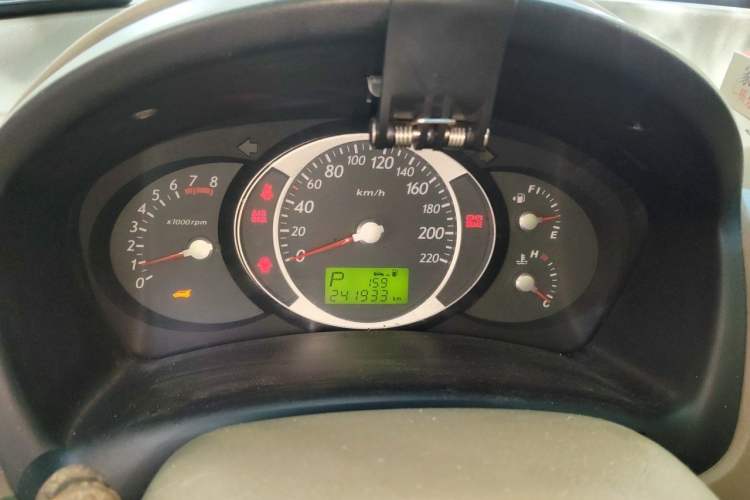 Used Hyundai Tucson 2013 2.0L Automatic Two-Wheel Drive Comfort Version Instrument Cluster