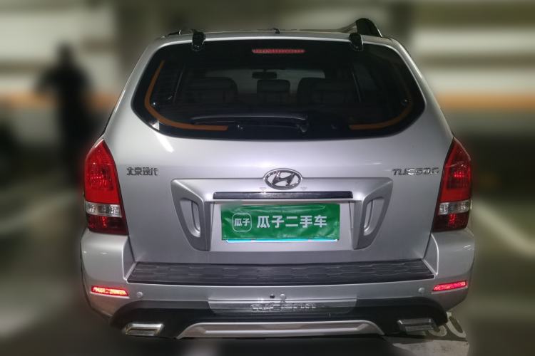 Used Hyundai Tucson 2013 2.0L Automatic Two-Wheel Drive Comfort Version Rear