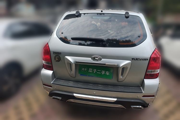 Used Hyundai Tucson 2013 2.0L Automatic Two-Wheel Drive Comfort Version Rear