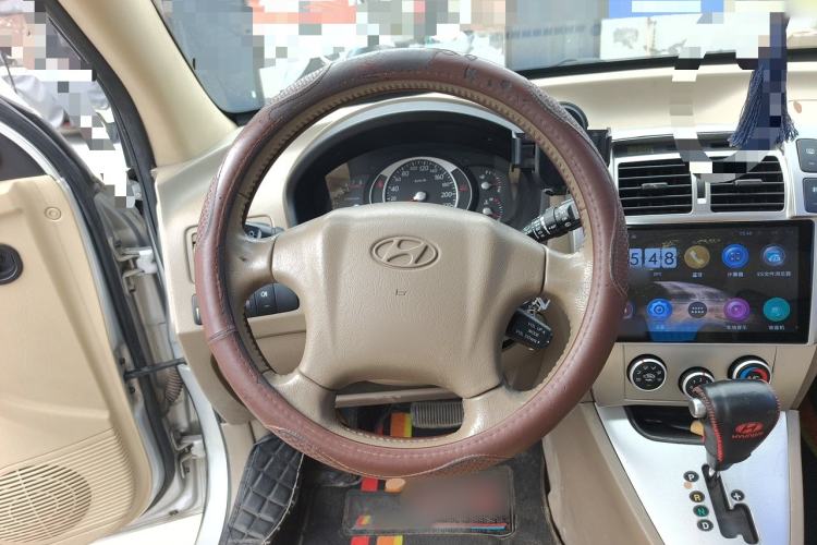 Used Hyundai Tucson 2013 2.0L Automatic Two-Wheel Drive Comfort Version Steering Wheel