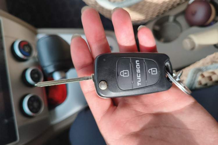 Used Hyundai Tucson 2013 2.0L Automatic Two-Wheel Drive Comfort Version Vehicle Key