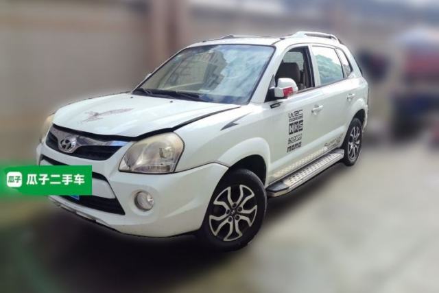Used Hyundai Tucson 2013 2.0L Manual Two-Wheel Drive Fashion Edition