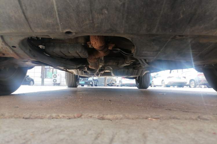 Used Hyundai Tucson 2013 2.0L Manual Two-Wheel Drive Fashion Edition Chassis Front