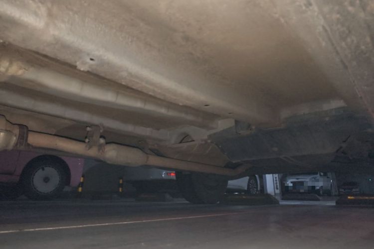 Used Hyundai Tucson 2013 2.0L Automatic Two-Wheel Drive Comfort Version Chassis Front Left