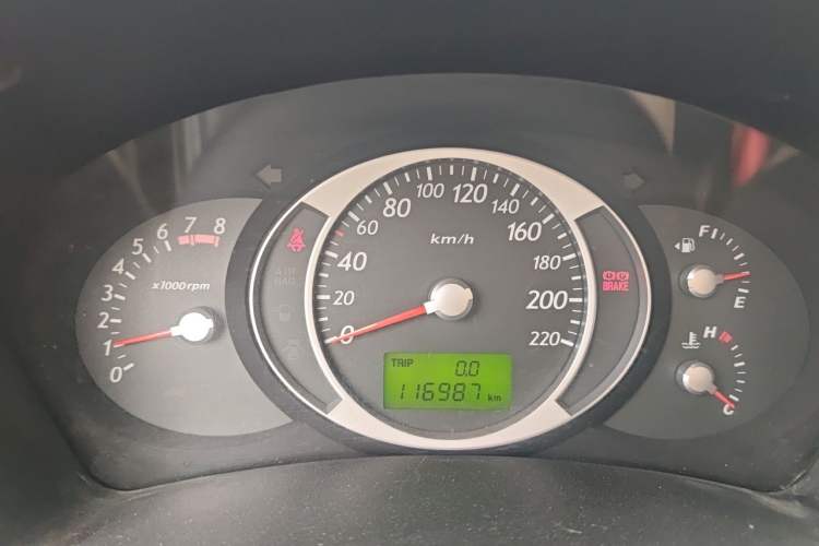Used Hyundai Tucson 2013 2.0L Manual Two-Wheel Drive Fashion Edition Instrument Cluster