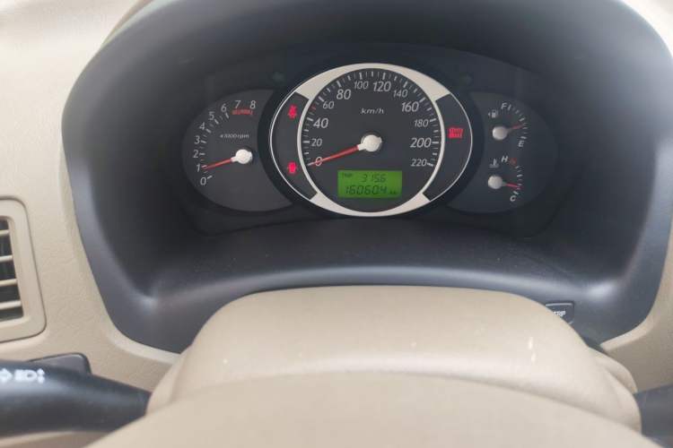 Used Hyundai Tucson 2013 2.0L Manual Two-Wheel Drive Fashion Edition Instrument Cluster