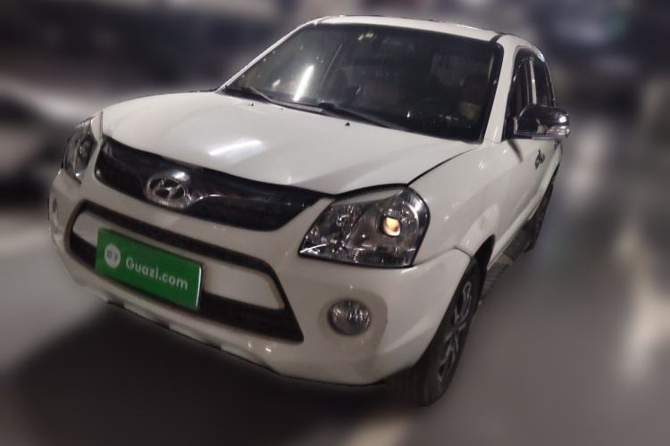 Used Hyundai Tucson 2013 2.0L Manual Two-Wheel Drive Fashion Edition Guazi used car, China used car export, Used car for sale, Used  cars, Cheapest cars for sale