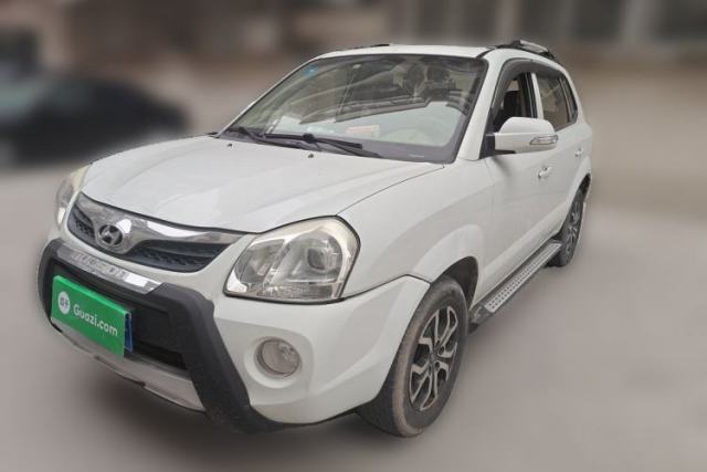 Used Hyundai Tucson 2013 2.0L Manual Two-Wheel Drive Fashion Edition