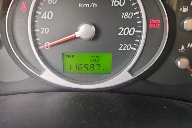 Used Hyundai Tucson 2013 2.0L Manual Two-Wheel Drive Fashion Edition Odometer Close Up