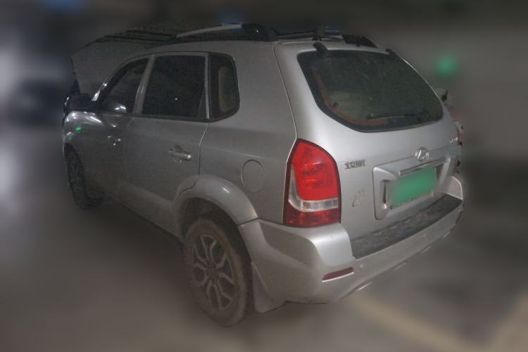 Used Hyundai Tucson 2013 2.0L Automatic Two-Wheel Drive Comfort Version Rear Left 45 Deg