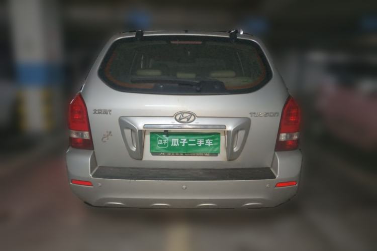 Used Hyundai Tucson 2013 2.0L Automatic Two-Wheel Drive Comfort Version Rear