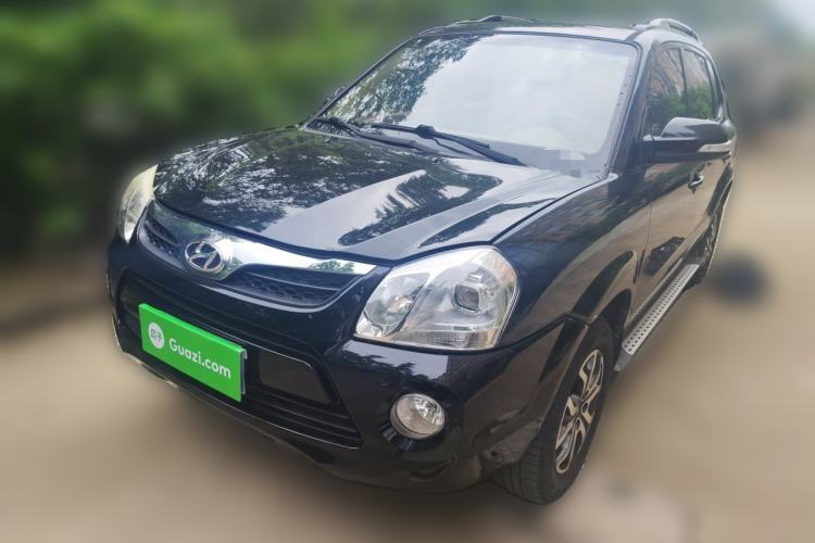 Used Hyundai Tucson 2013 2.0L Manual Two-Wheel Drive Fashion Edition Guazi used car, China used car export, Used car for sale, Used  cars, Cheapest cars for sale