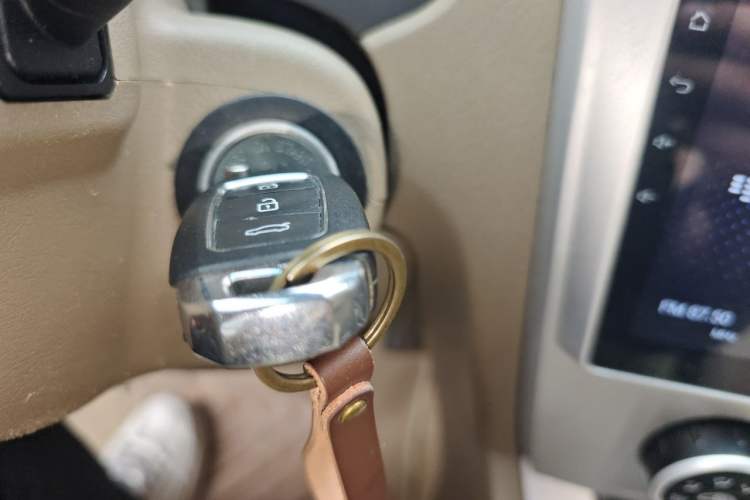 Used Hyundai Tucson 2013 2.0L Manual Two-Wheel Drive Fashion Edition Vehicle Key