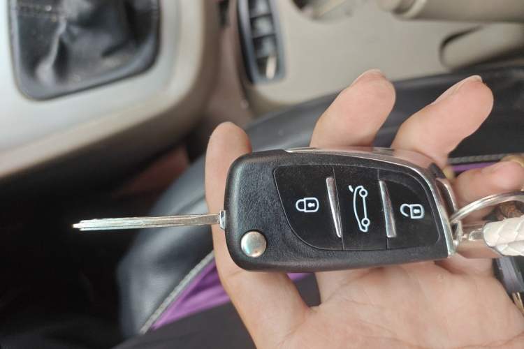 Used Hyundai Tucson 2013 2.0L Manual Two-Wheel Drive Fashion Edition Vehicle Key