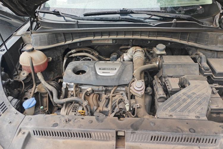 Used Hyundai Tucson 2015 1.6T Dual-Clutch Two-Wheel-Drive Smart Model Engine Bay