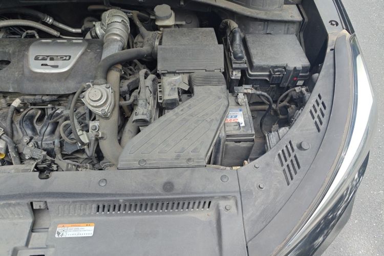 Used Hyundai Tucson 2015 1.6T Dual-Clutch Two-Wheel-Drive Smart Model Engine Bay Left