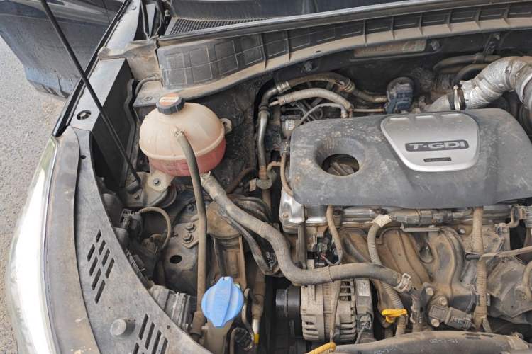 Used Hyundai Tucson 2015 1.6T Dual-Clutch Two-Wheel-Drive Smart Model Engine Bay Right