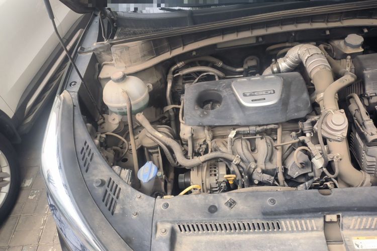Used Hyundai Tucson 2015 1.6T Dual-Clutch Two-Wheel-Drive Smart Model Engine Bay Right
