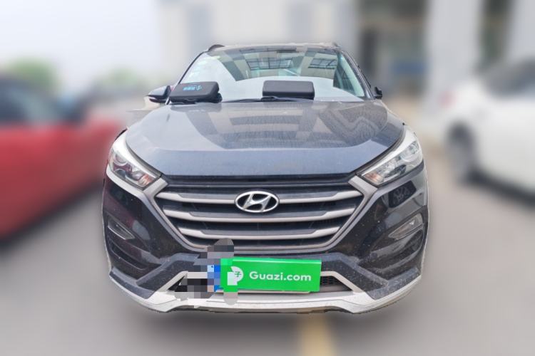 Used Hyundai Tucson 2015 1.6T Dual-Clutch Two-Wheel-Drive Smart Model Exterior 1