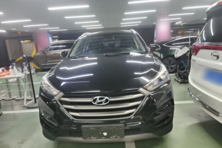 Used Hyundai Tucson 2015 1.6T Dual-Clutch Two-Wheel-Drive Smart Model Front