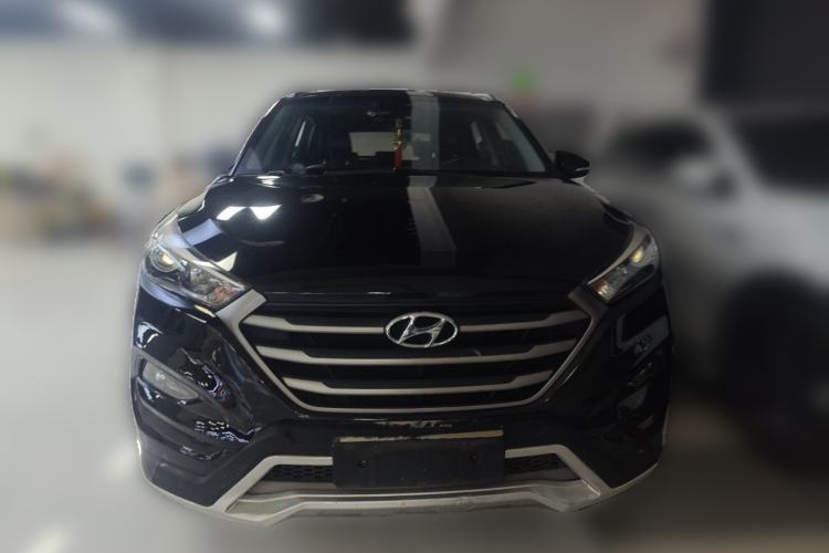 Used Hyundai Tucson 2015 1.6T Dual-Clutch Two-Wheel-Drive Smart Model Front