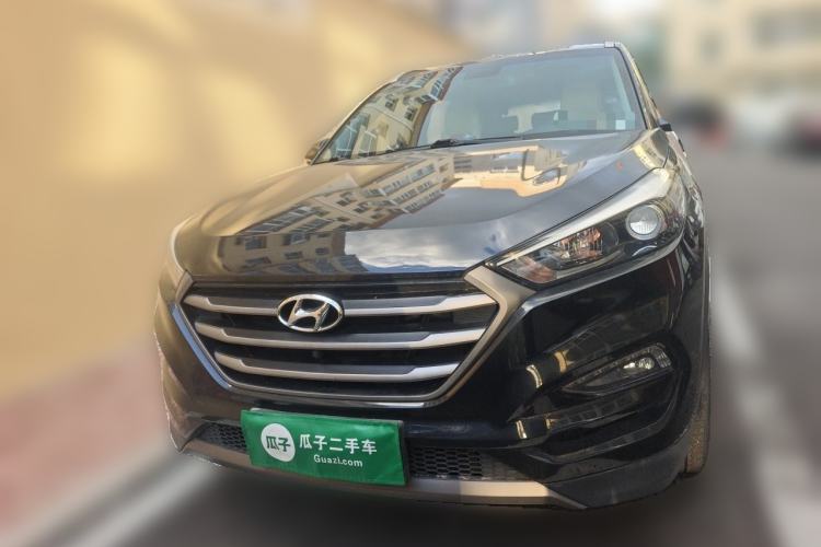 Used Hyundai Tucson 2015 1.6T Dual-Clutch Two-Wheel-Drive Smart Model Front