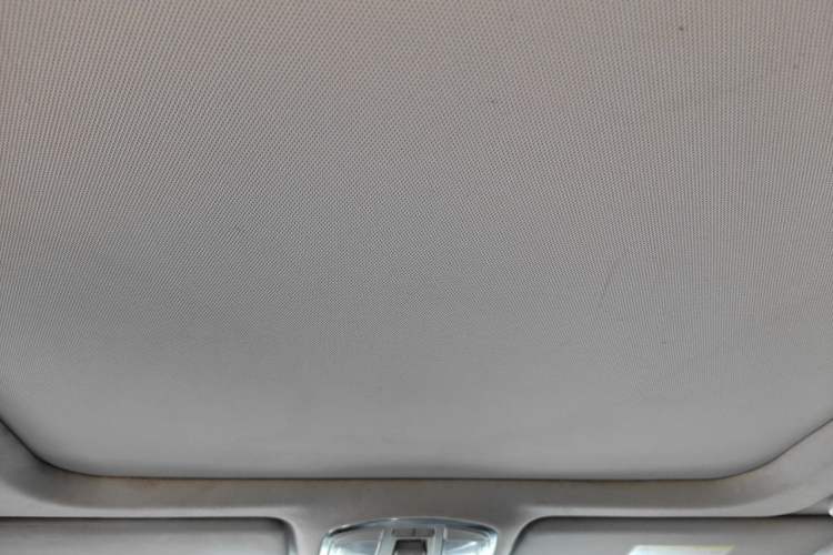 Used Hyundai Tucson 2015 1.6T Dual-Clutch Two-Wheel-Drive Smart Model Headliner