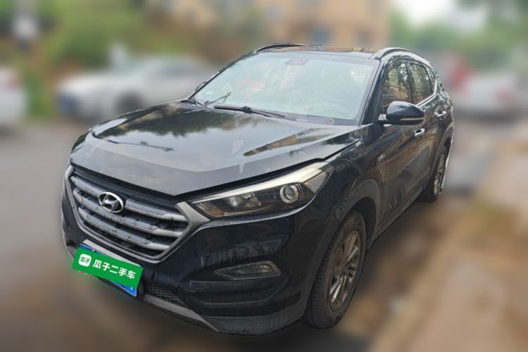 Used Hyundai Tucson 2015 1.6T Dual-Clutch Two-Wheel-Drive Smart Model Guazi used car, China used car export, Used car for sale, Used  cars, Cheapest cars for sale