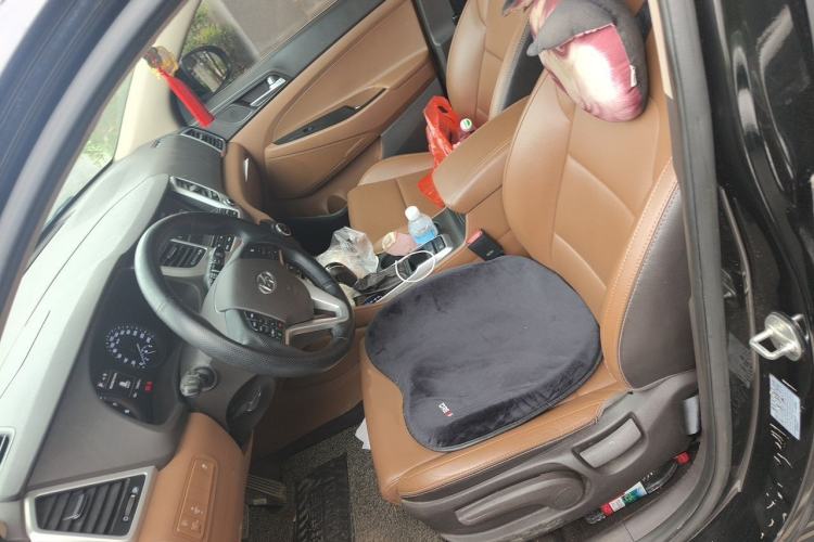 Used Hyundai Tucson 2015 1.6T Dual-Clutch Two-Wheel-Drive Smart Model Left Front Seat