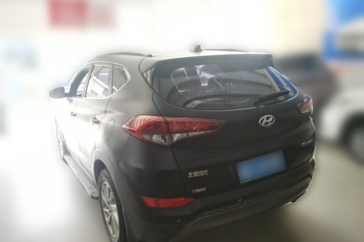 Used Hyundai Tucson 2015 1.6T Dual-Clutch Two-Wheel-Drive Smart Model Rear Left 45 Deg