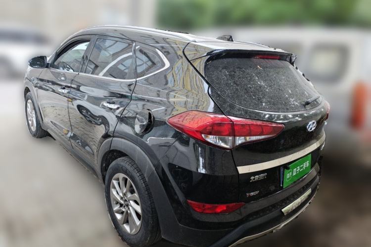 Used Hyundai Tucson 2015 1.6T Dual-Clutch Two-Wheel-Drive Smart Model Rear Left 45 Deg