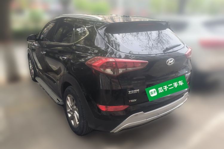 Used Hyundai Tucson 2015 1.6T Dual-Clutch Two-Wheel-Drive Smart Model Rear Left 45 Deg