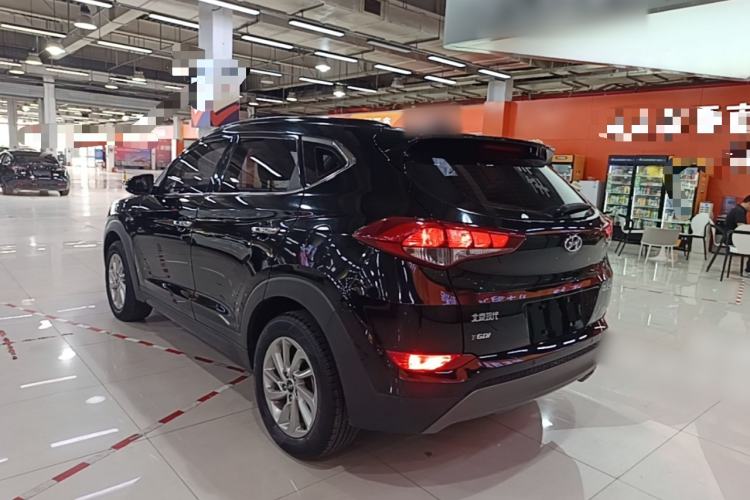 Used Hyundai Tucson 2015 1.6T Dual-Clutch Two-Wheel-Drive Smart Model Rear Left 45 Deg