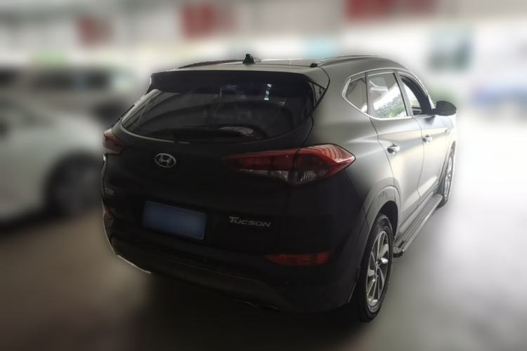 Used Hyundai Tucson 2015 1.6T Dual-Clutch Two-Wheel-Drive Smart Model Rear Right 45 Deg