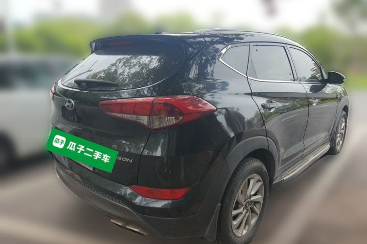 Used Hyundai Tucson 2015 1.6T Dual-Clutch Two-Wheel-Drive Smart Model Rear Right 45 Deg