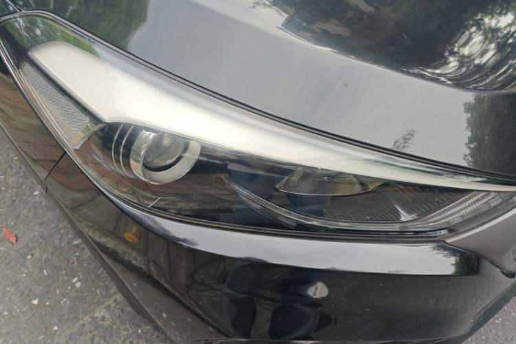 Used Hyundai Tucson 2015 1.6T Dual-Clutch Two-Wheel-Drive Smart Model Right Front Headlight