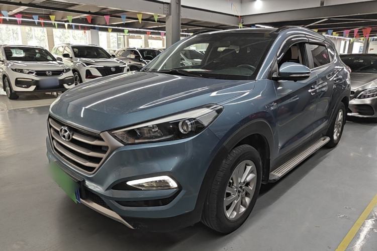 Used Hyundai Tucson 2015 1.6T Dual-Clutch Two-Wheel-Drive Smart Model Guazi used car, China used car export, Used car for sale, Used cars, Cheapest cars for sale
