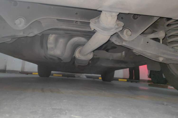 Used Hyundai Tucson 2015 1.6T Dual-Clutch Two-Wheel-Drive Smart Model Chassis Rear