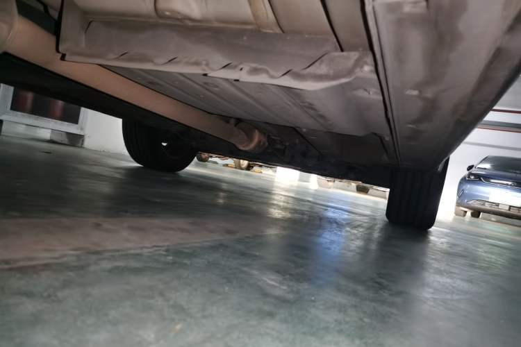 Used Hyundai Tucson 2015 1.6T Dual-Clutch Four-Wheel Drive Flagship Model Chassis Rear Right