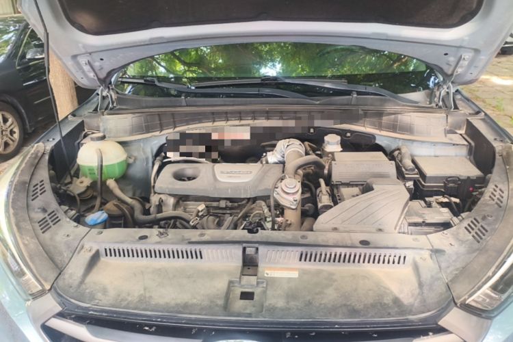 Used Hyundai Tucson 2015 1.6T Dual-Clutch Two-Wheel-Drive Leading Model Engine Bay
