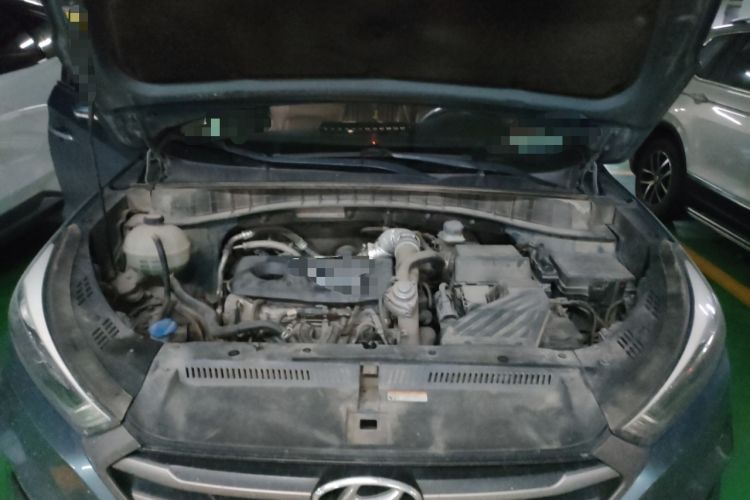 Used Hyundai Tucson 2015 1.6T Dual-Clutch Two-Wheel-Drive Smart Model Engine Bay