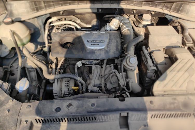Used Hyundai Tucson 2015 1.6T Dual-Clutch Two-Wheel-Drive Leading Model Engine Bay