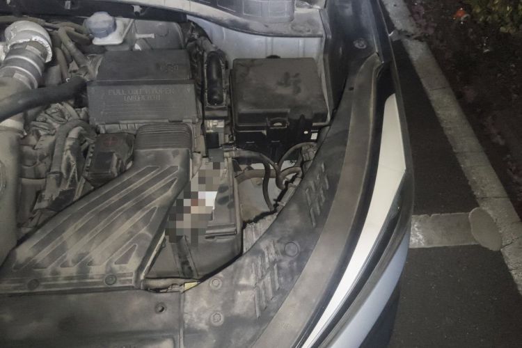 Used Hyundai Tucson 2015 1.6T Dual-Clutch Two-Wheel-Drive Smart Model Engine Bay Left