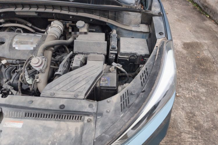 Used Hyundai Tucson 2015 1.6T Dual-Clutch Two-Wheel-Drive Smart Model Engine Bay Left