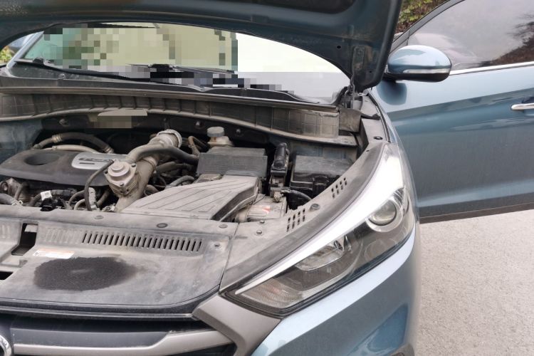 Used Hyundai Tucson 2015 1.6T Dual-Clutch Two-Wheel-Drive Smart Model Engine Bay Left