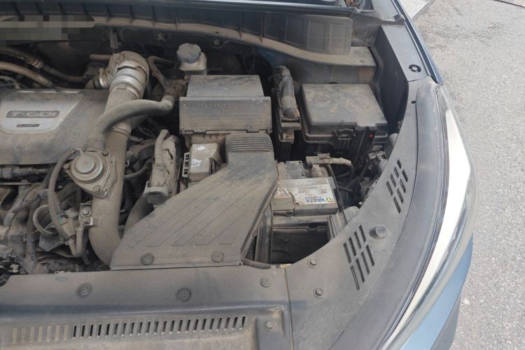 Used Hyundai Tucson 2015 1.6T Dual-Clutch Two-Wheel-Drive Leading Model Engine Bay Left