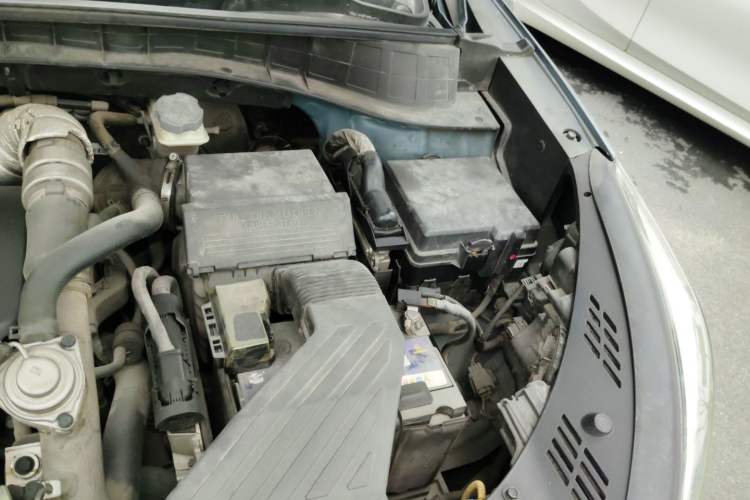 Used Hyundai Tucson 2015 1.6T Dual-Clutch Two-Wheel-Drive Smart Model Engine Bay Left