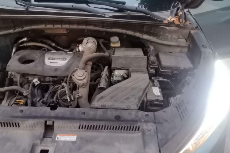 Used Hyundai Tucson 2015 1.6T Dual-Clutch Two-Wheel-Drive Smart Model Engine Bay Left